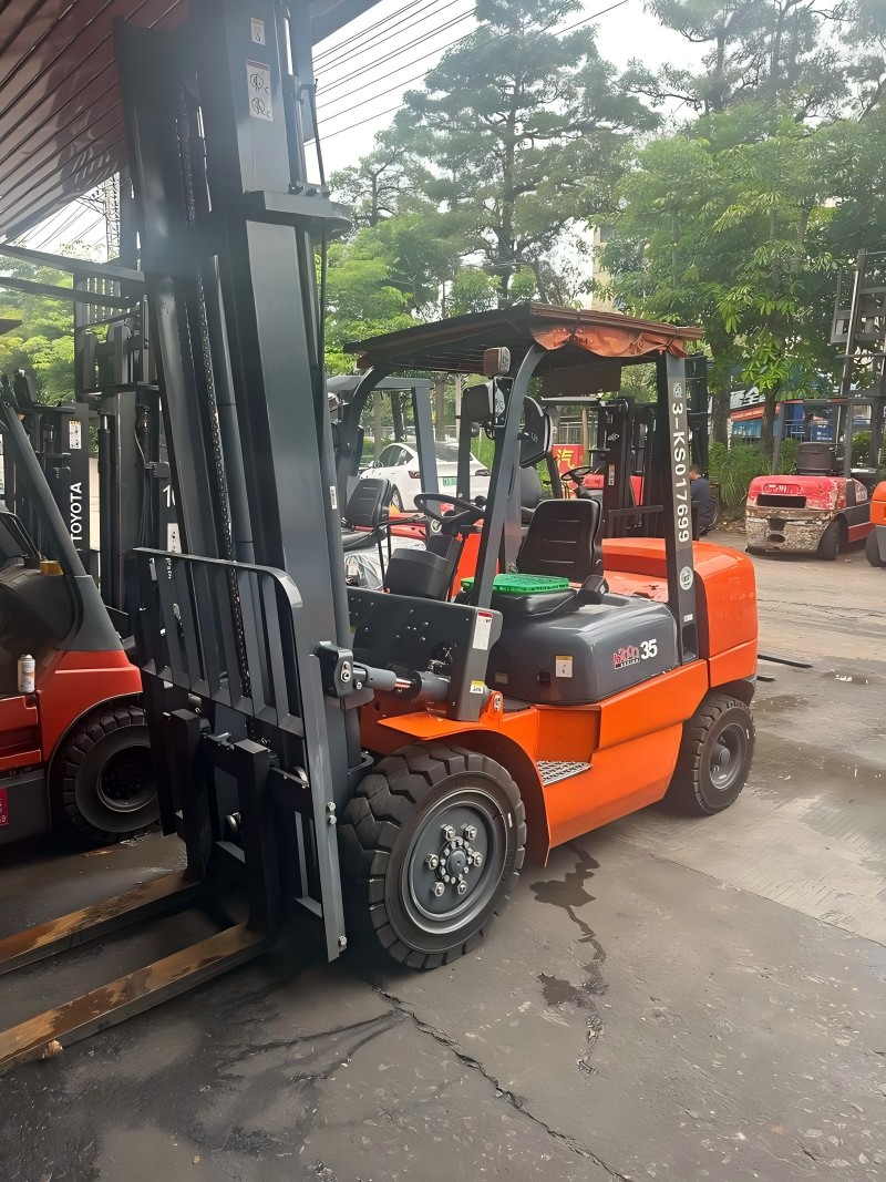 forklift